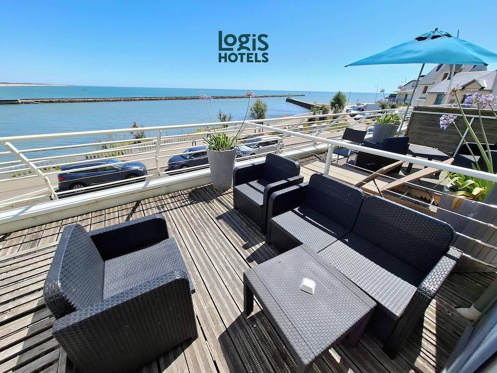 Varios Sea View