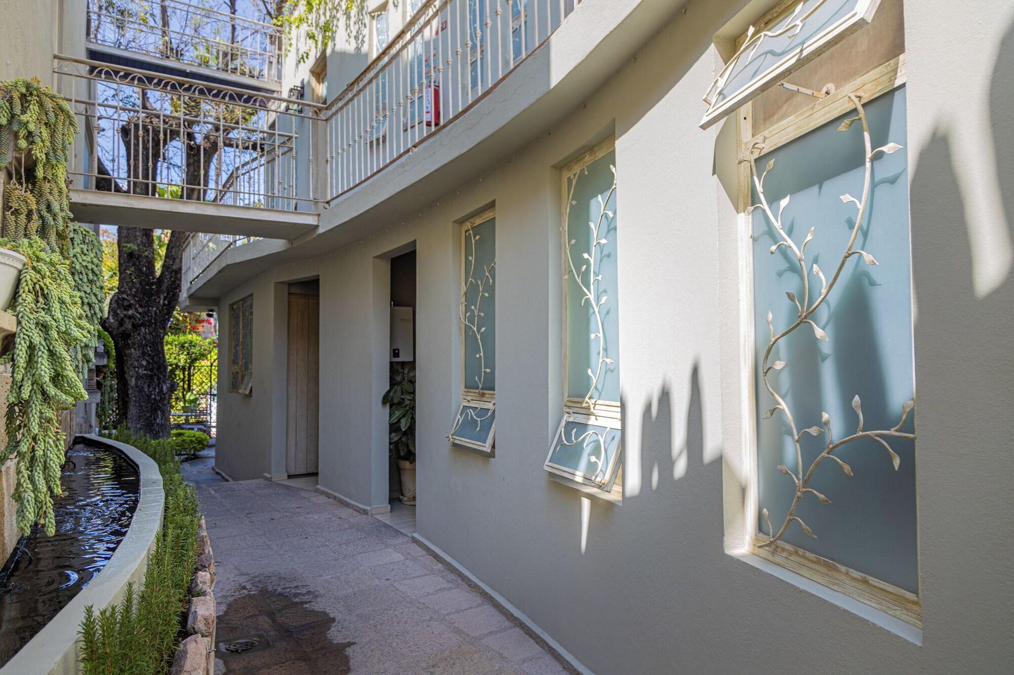 Varios Hotel Casa Aliz