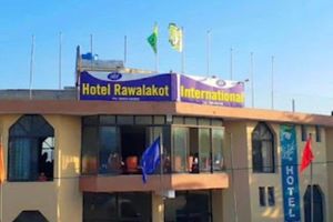 Alojamiento - Hotel Rawalakot International