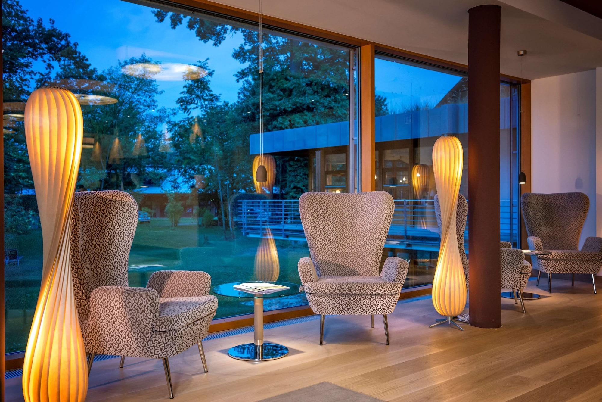 Vista Lobby Dorint Thermenhotel Freiburg