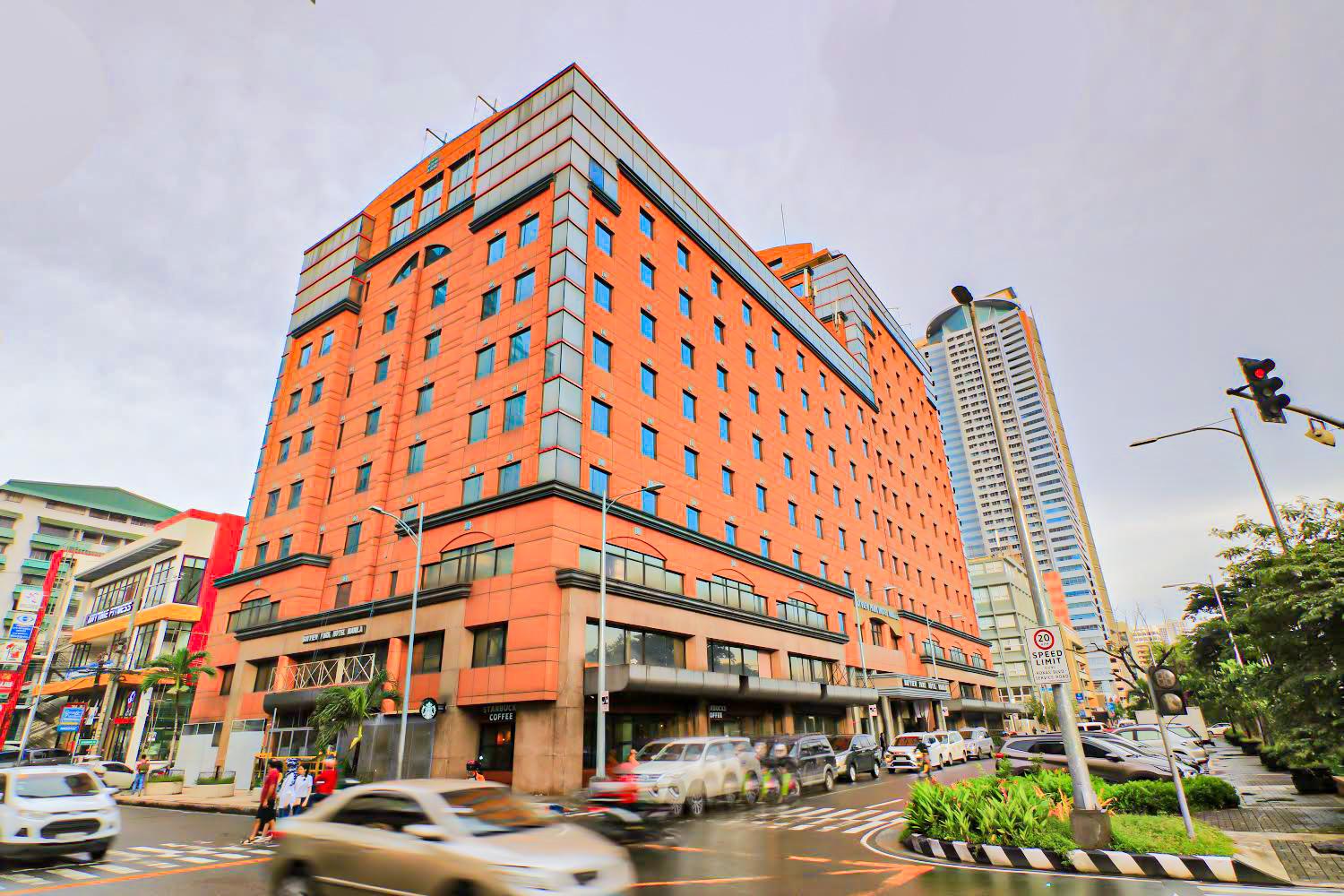Vista Exterior Bayview Park Hotel Manila