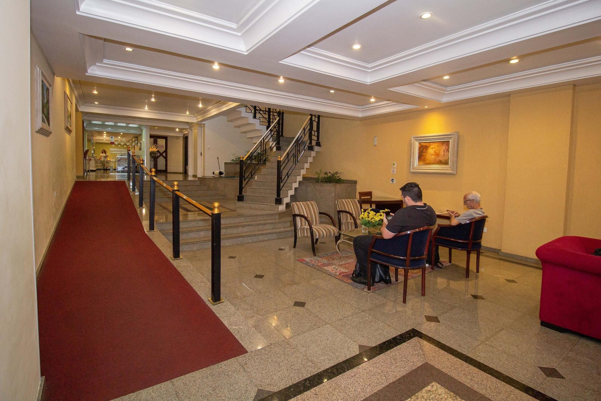 Vista Lobby Trevi Hotel & Business
