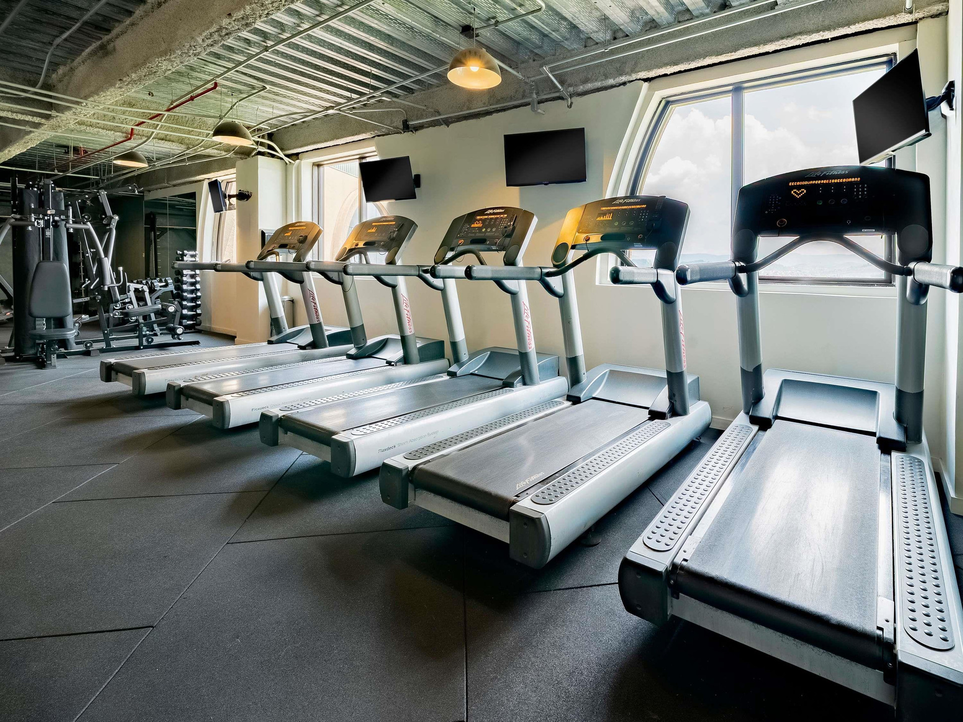 Gimnasio Pullman São Paulo Guarulhos Airport