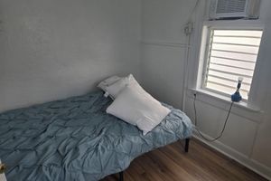 Alquiler Vacacional - 18+ older to rent - charming 1 bedroom apartment, great spot, meets your budget
