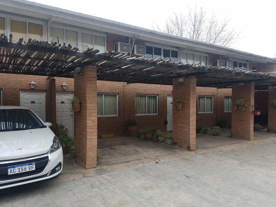 Hotel Costalago Suites