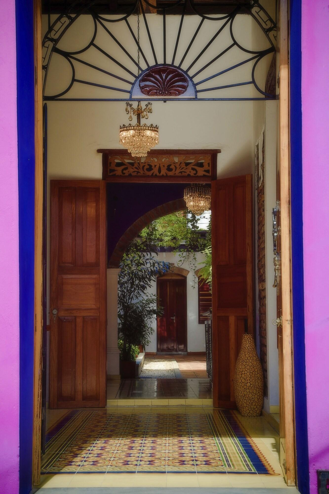 Vista Exterior Casa de Isabella, a Kali Hotel