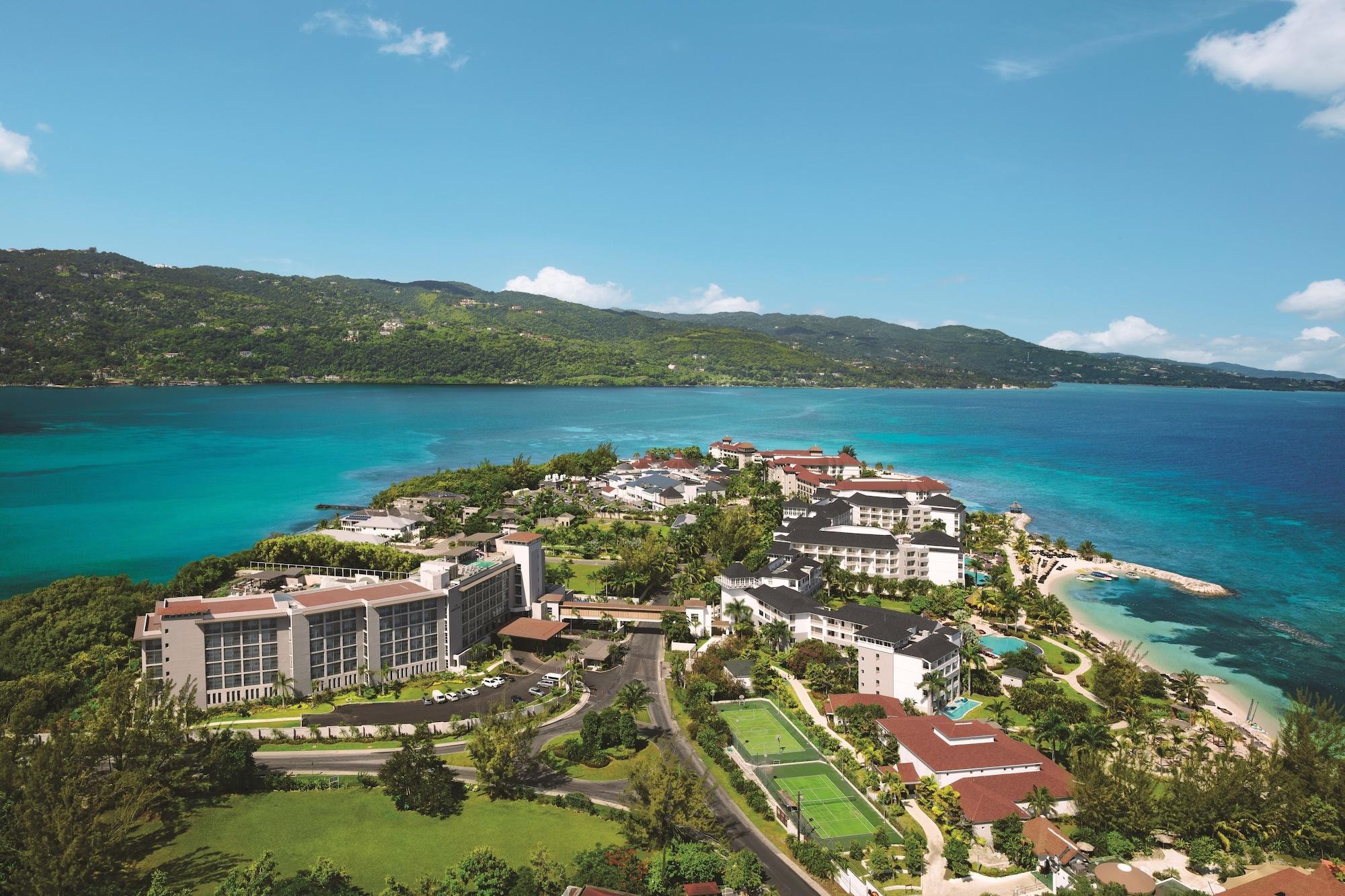 Vista Exterior Breathless Montego Bay - Adults Only - All Inclusive
