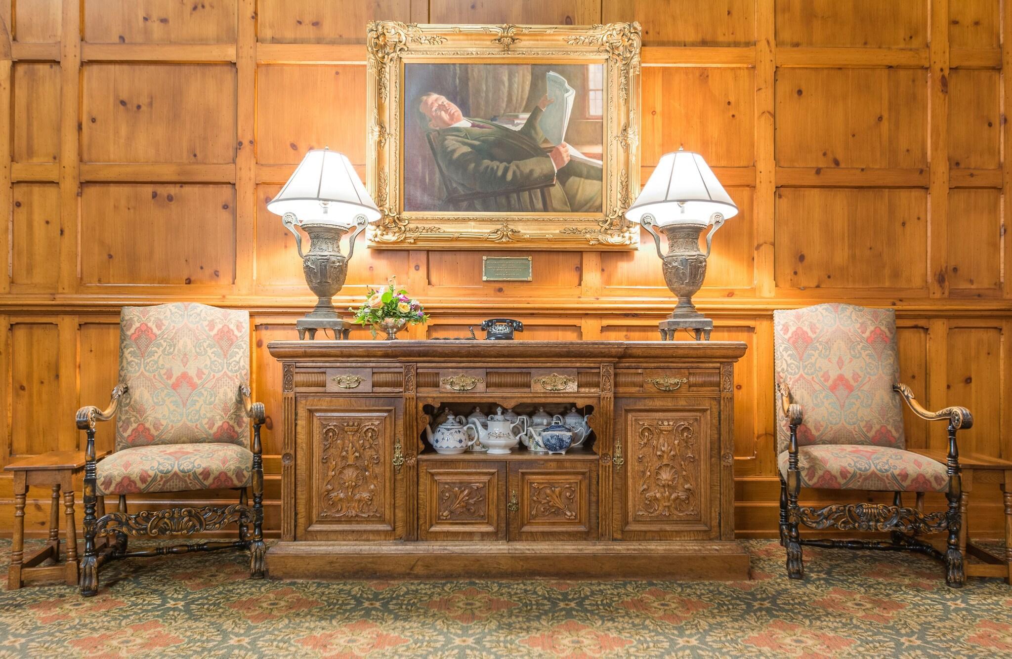 Vista Lobby O.Henry Hotel