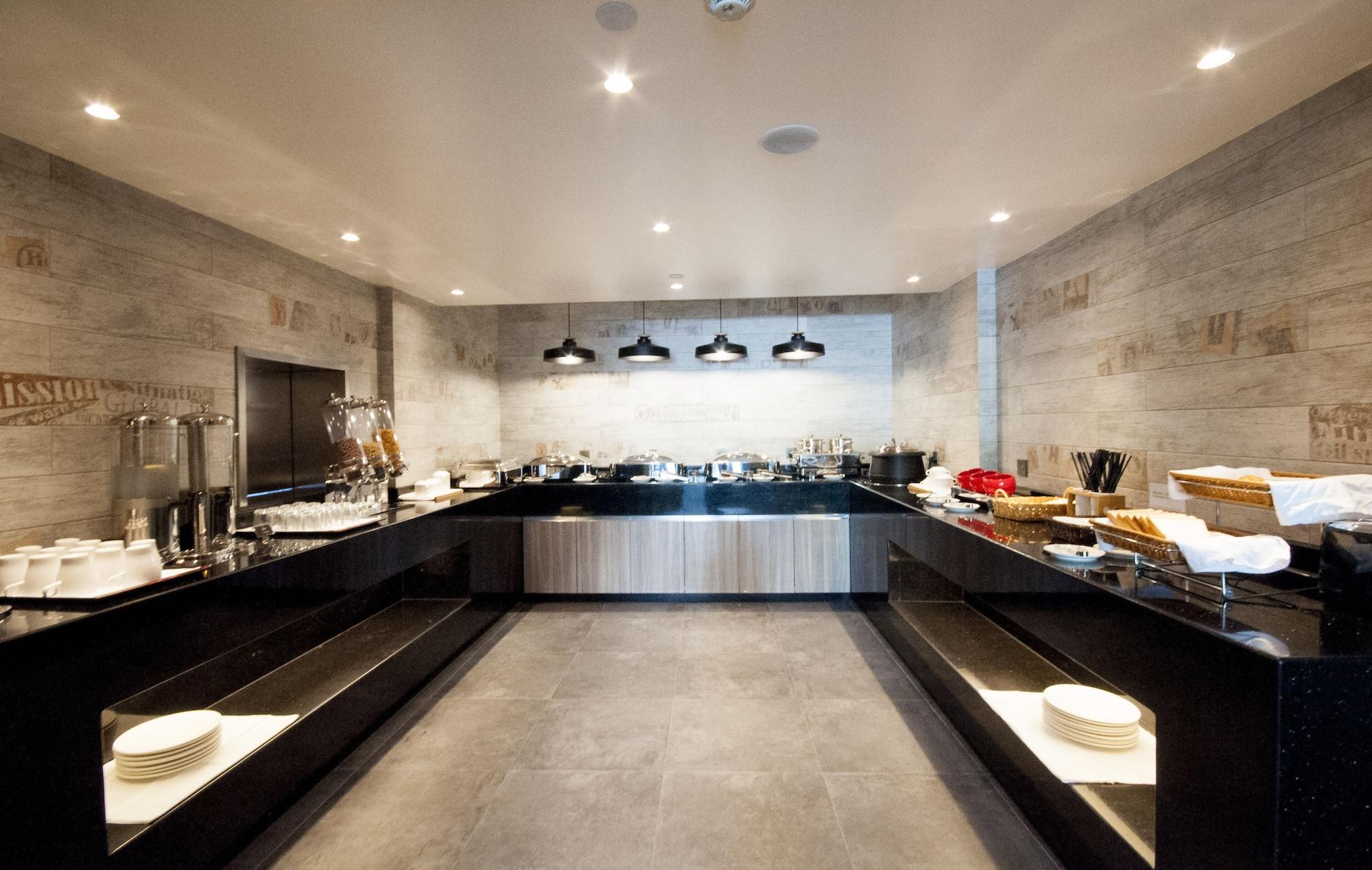 Restaurant Hotel Coka Shanghai Pudong Airport