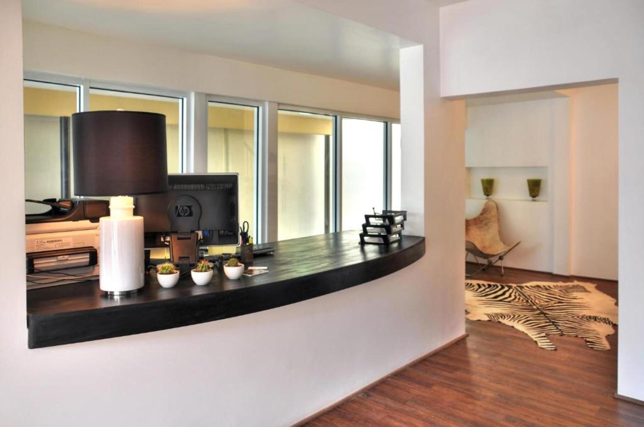 Vista Lobby Casa Condado Hotel & Residences