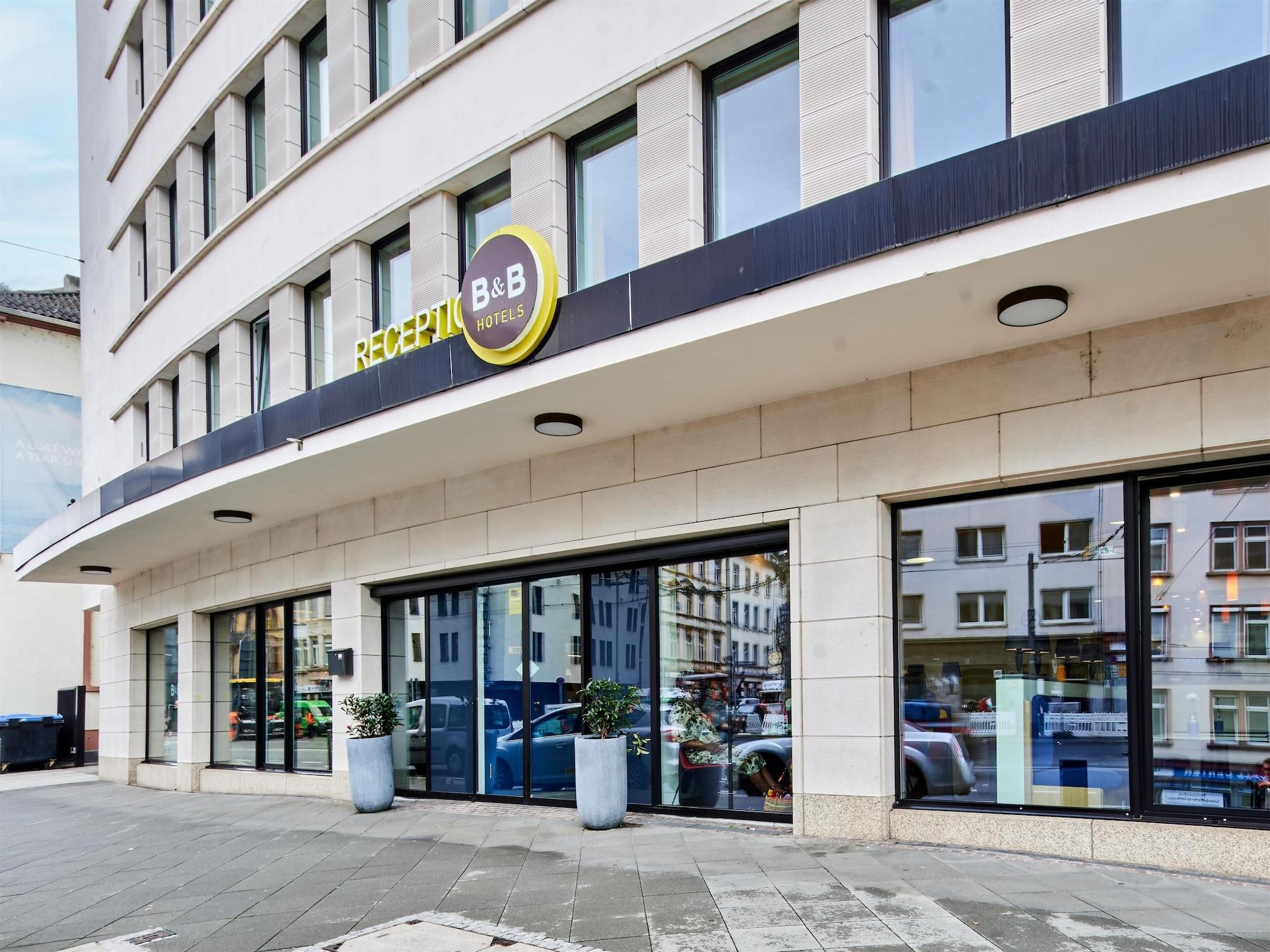 Varios B&B Hotel Frankfurt-Hbf