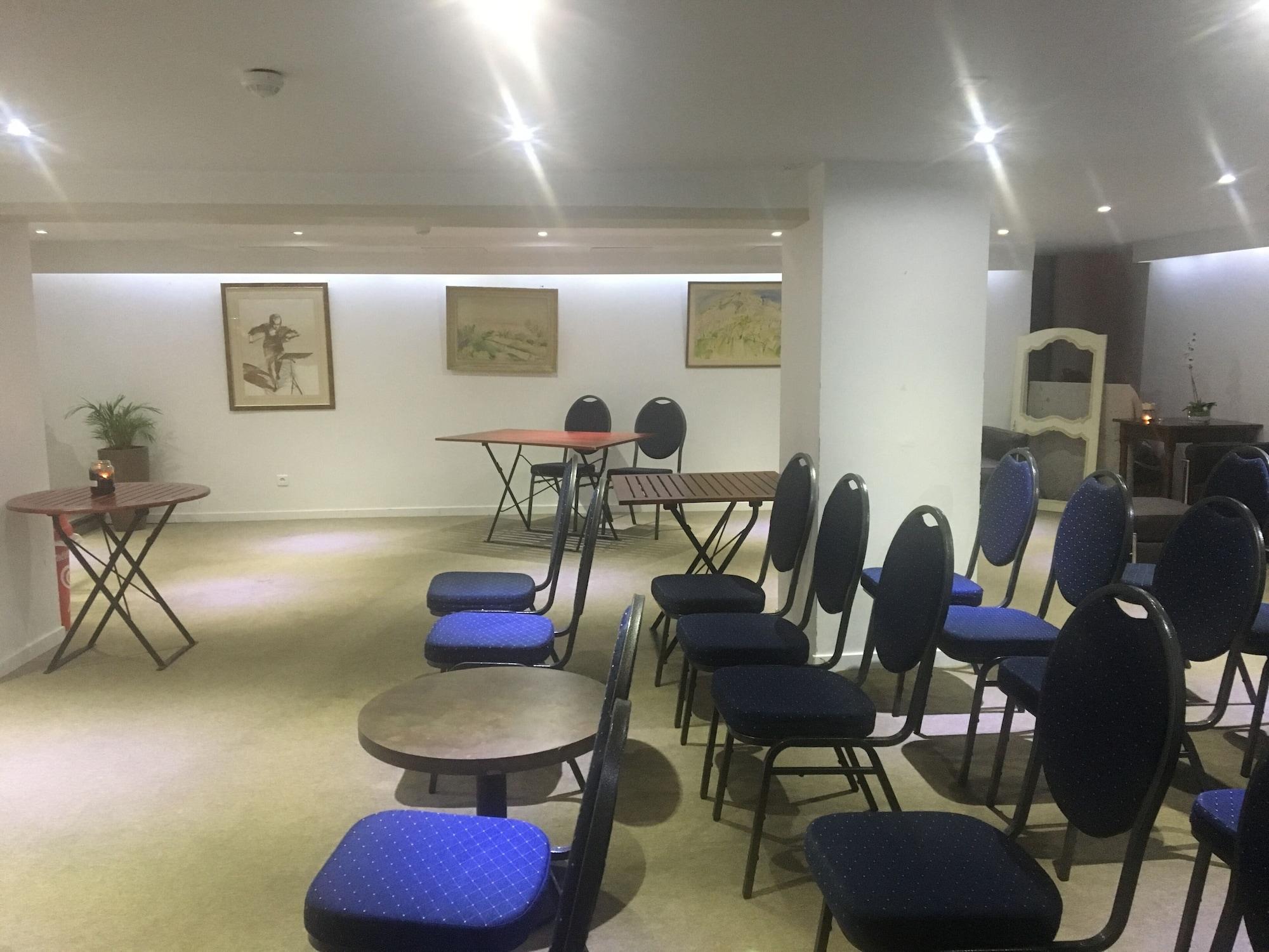 Sala de Reuniones Villa la Tour