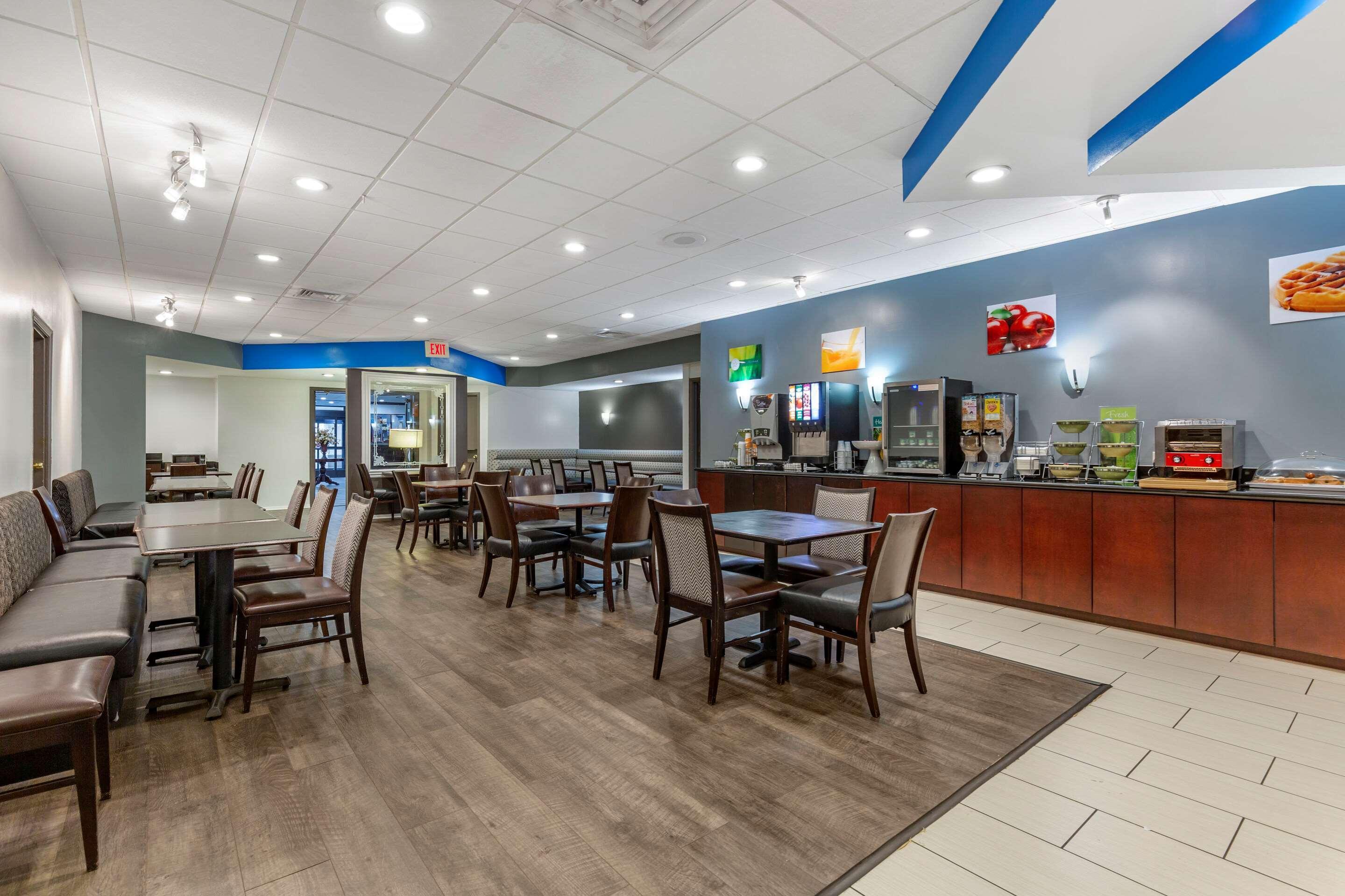 Restaurant Quality Inn Windsor Mill