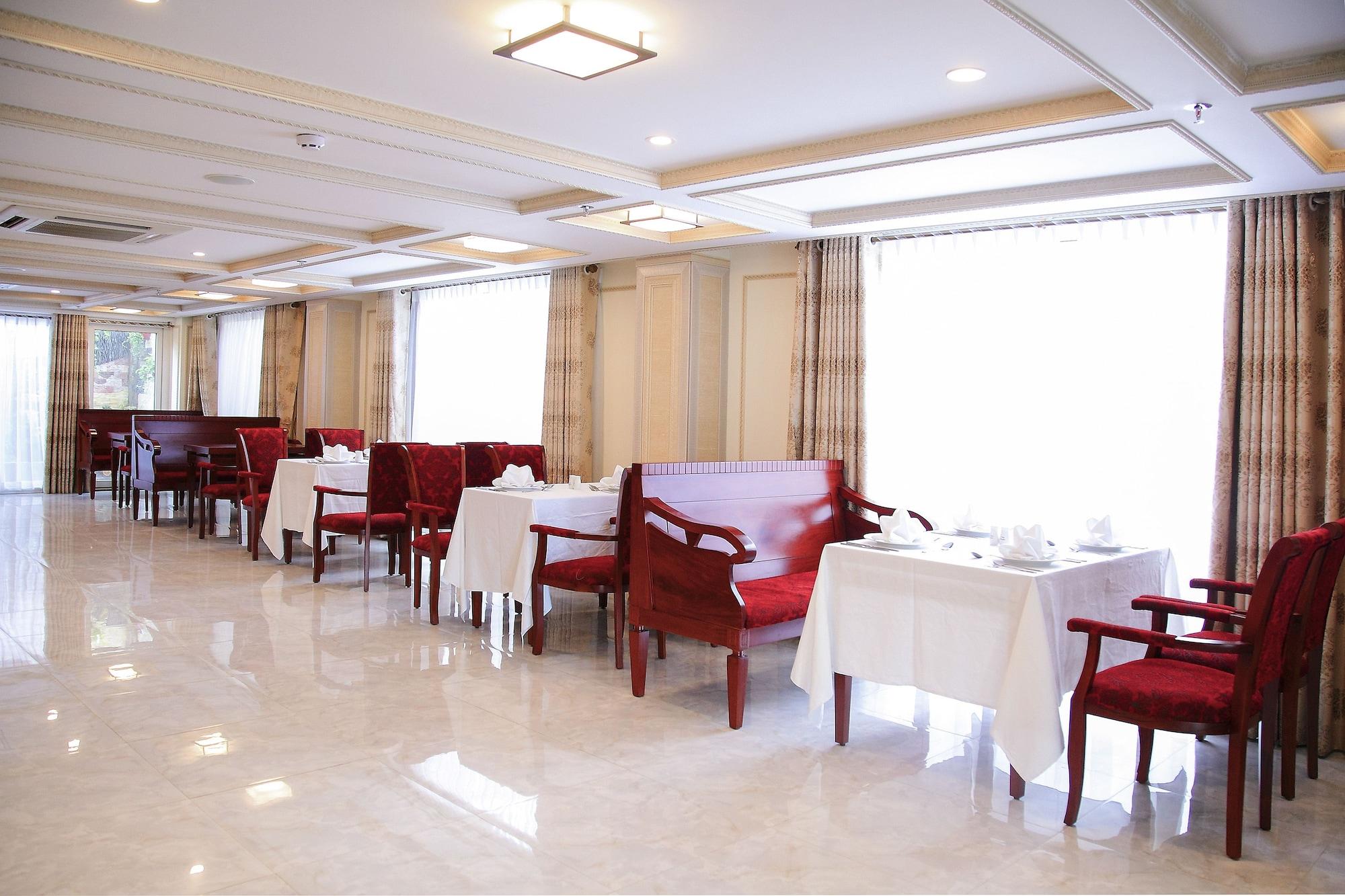 Bar/Salón Minh Tam Phu Nhuan Hotel & Spa