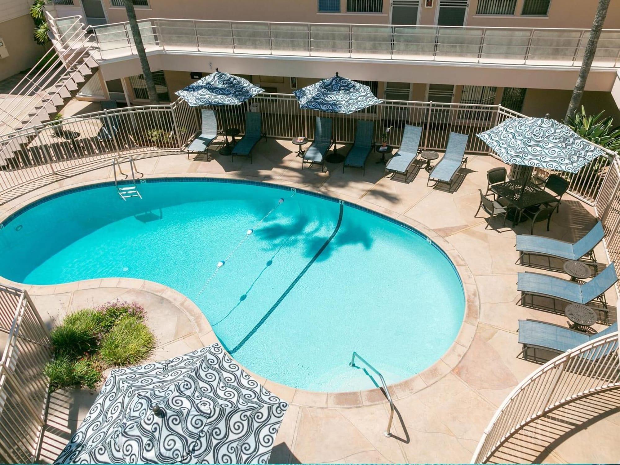 Vista Piscina La Jolla Riviera Inn