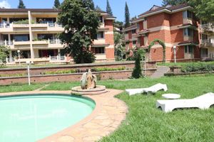 Alojamiento - Golf Course Apartments