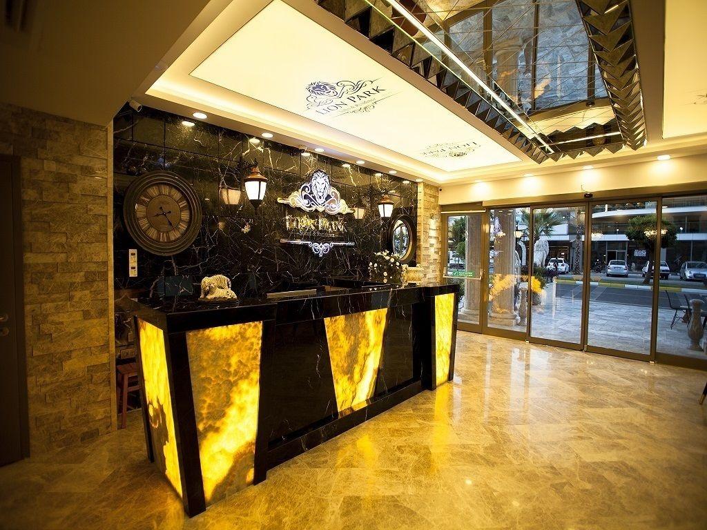 Vista Lobby Lion Park Suites & Residence Hotel