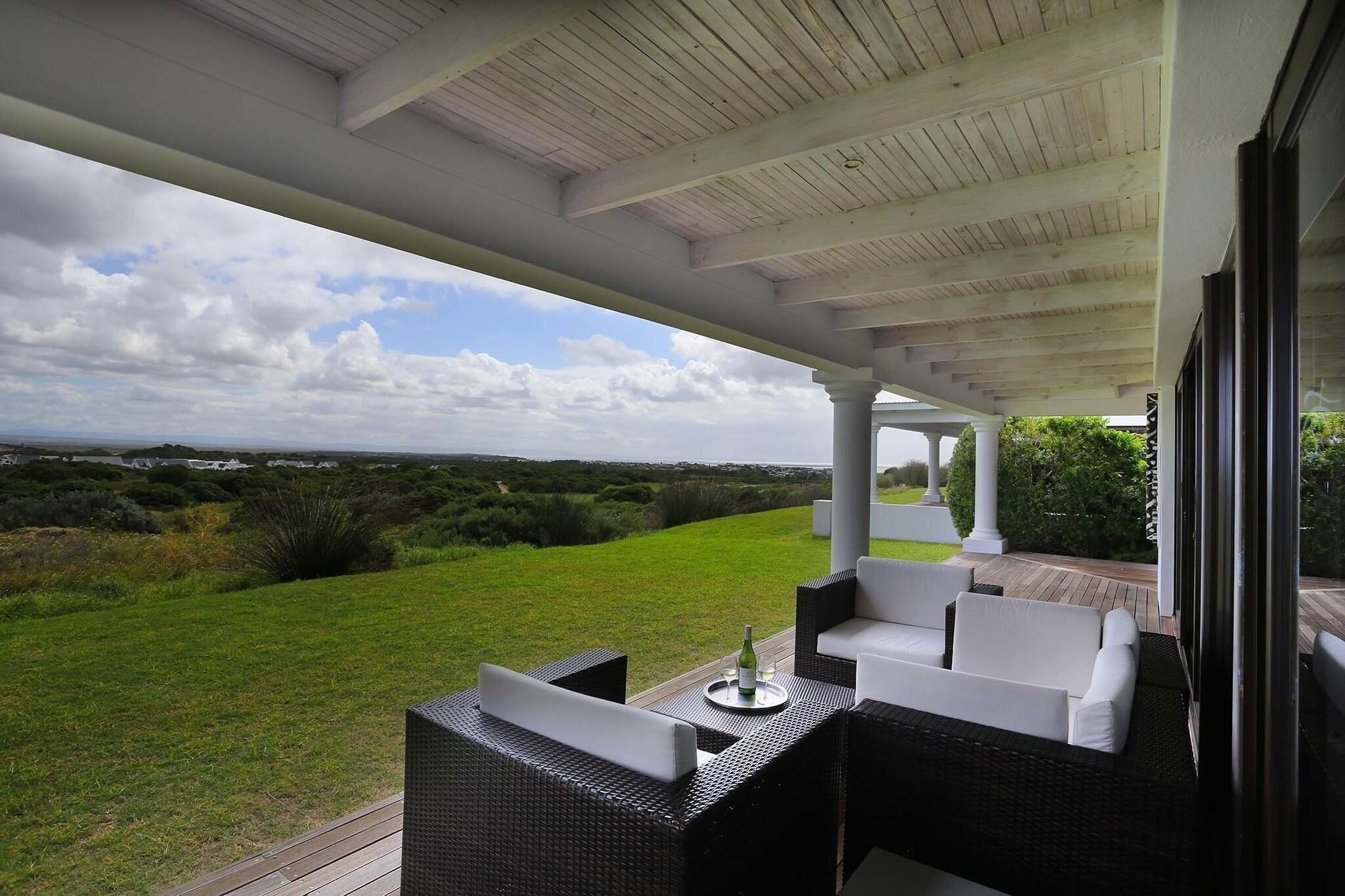 Varios St Francis Golf Lodge