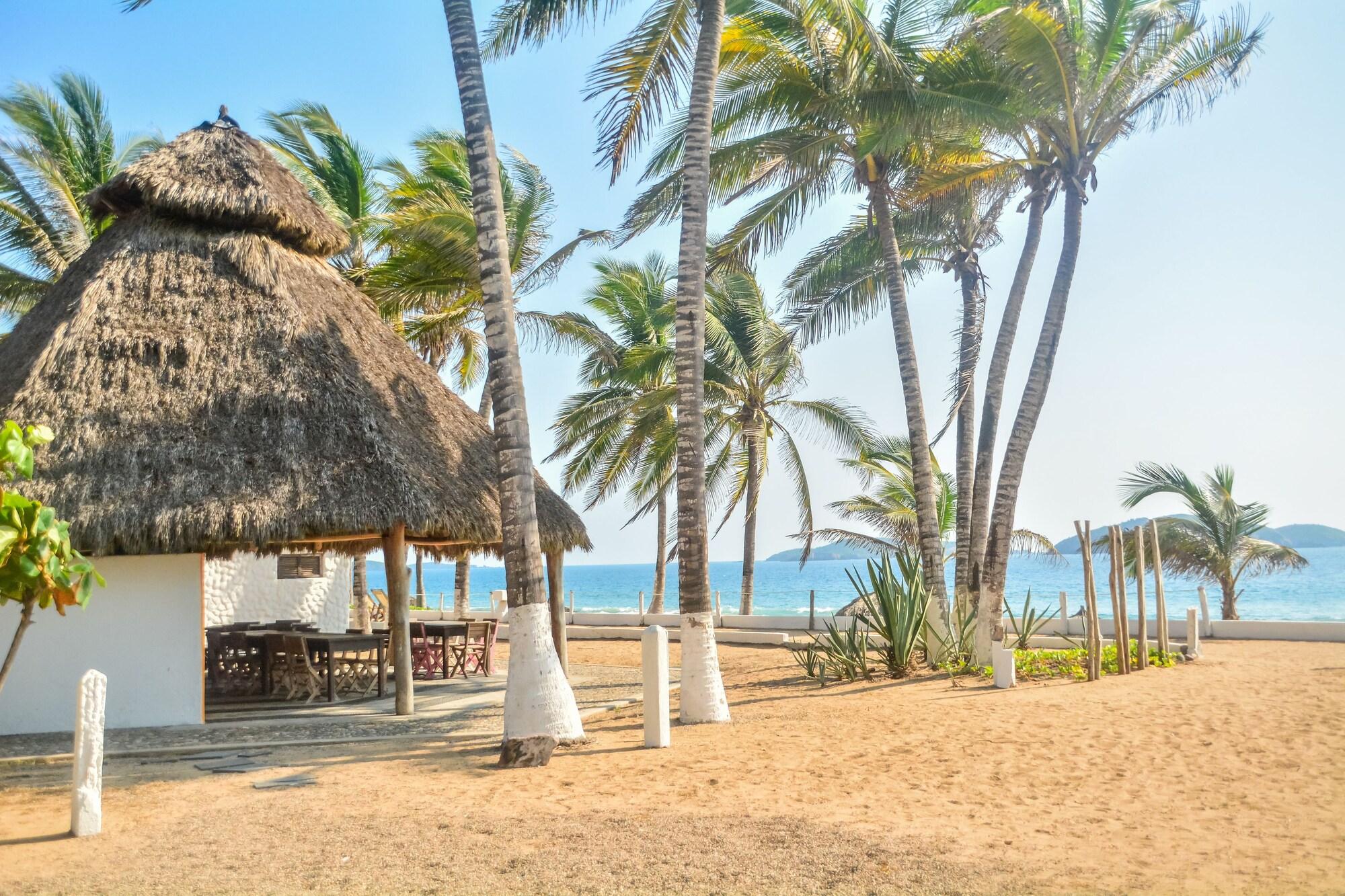 Varios Villa Polinesia Wellness