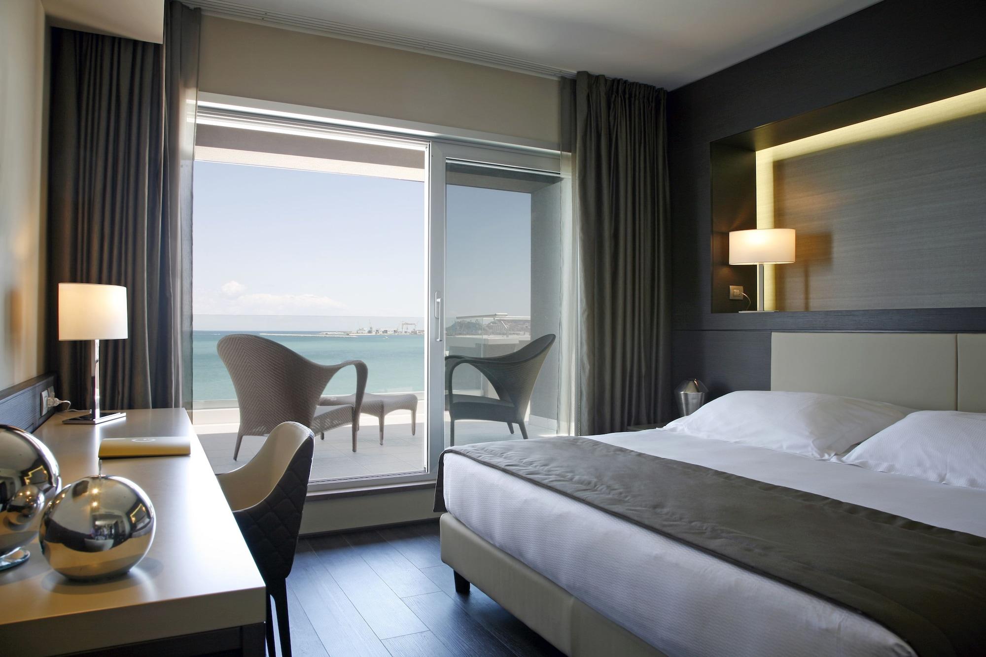 Habitación EGO Hotel