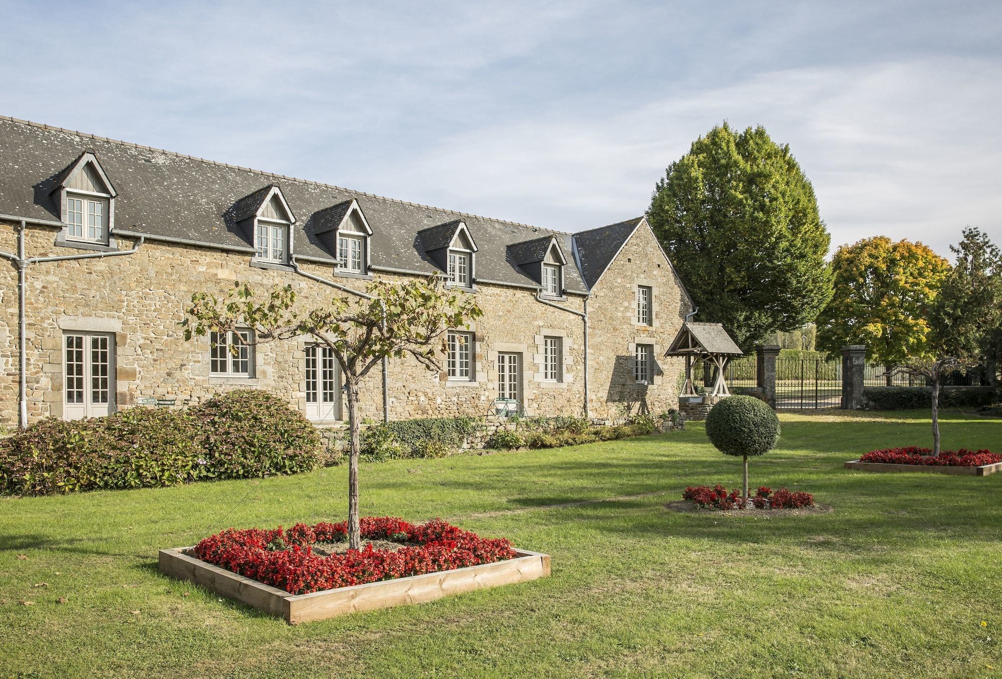 Vista Exterior Hôtel de L'Abbaye Le Tronchet - Handwritten Collection