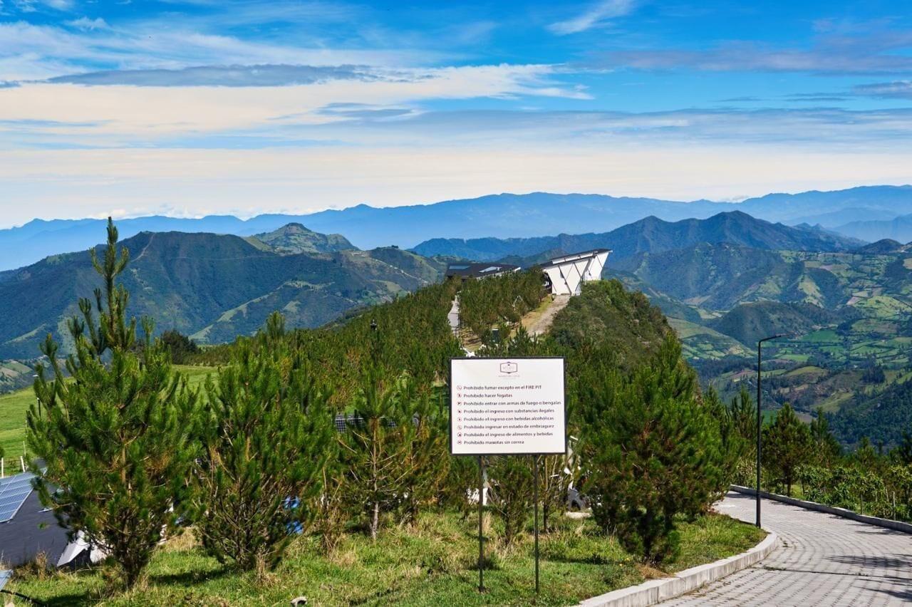 Varios NCIELO ADVENTURE LODGE