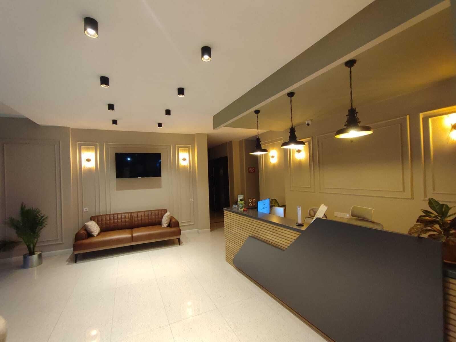 Vista Lobby The Brothers Suite