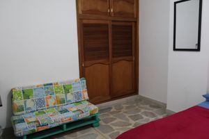 Alojamiento - Living Poblado 3020 In the heart of Poblado, ideal for living the paisa culture.