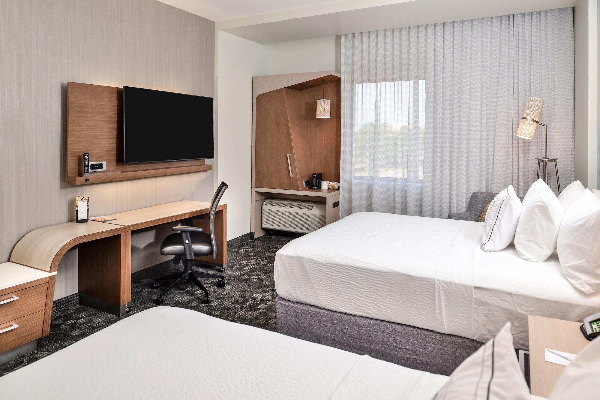 Habitación Courtyard by Marriott Charlotte Northlake