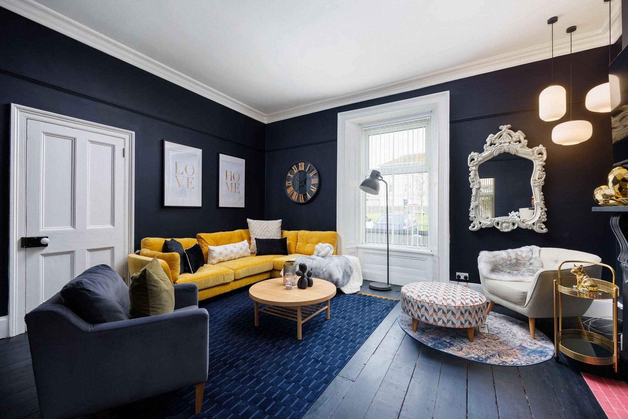 Varios Luxurious 4 Bed House - Sleeps 8