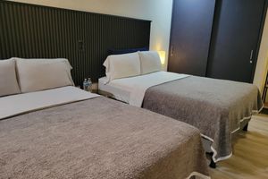 Alquiler Vacacional - Double room 04 with 2 double beds, air conditioning, private bathroom