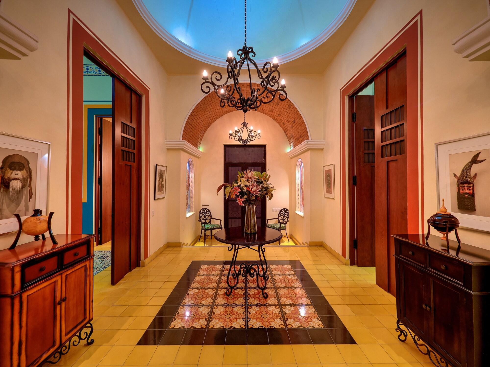 Vista Lobby Casa Oasis Guest House and Spa