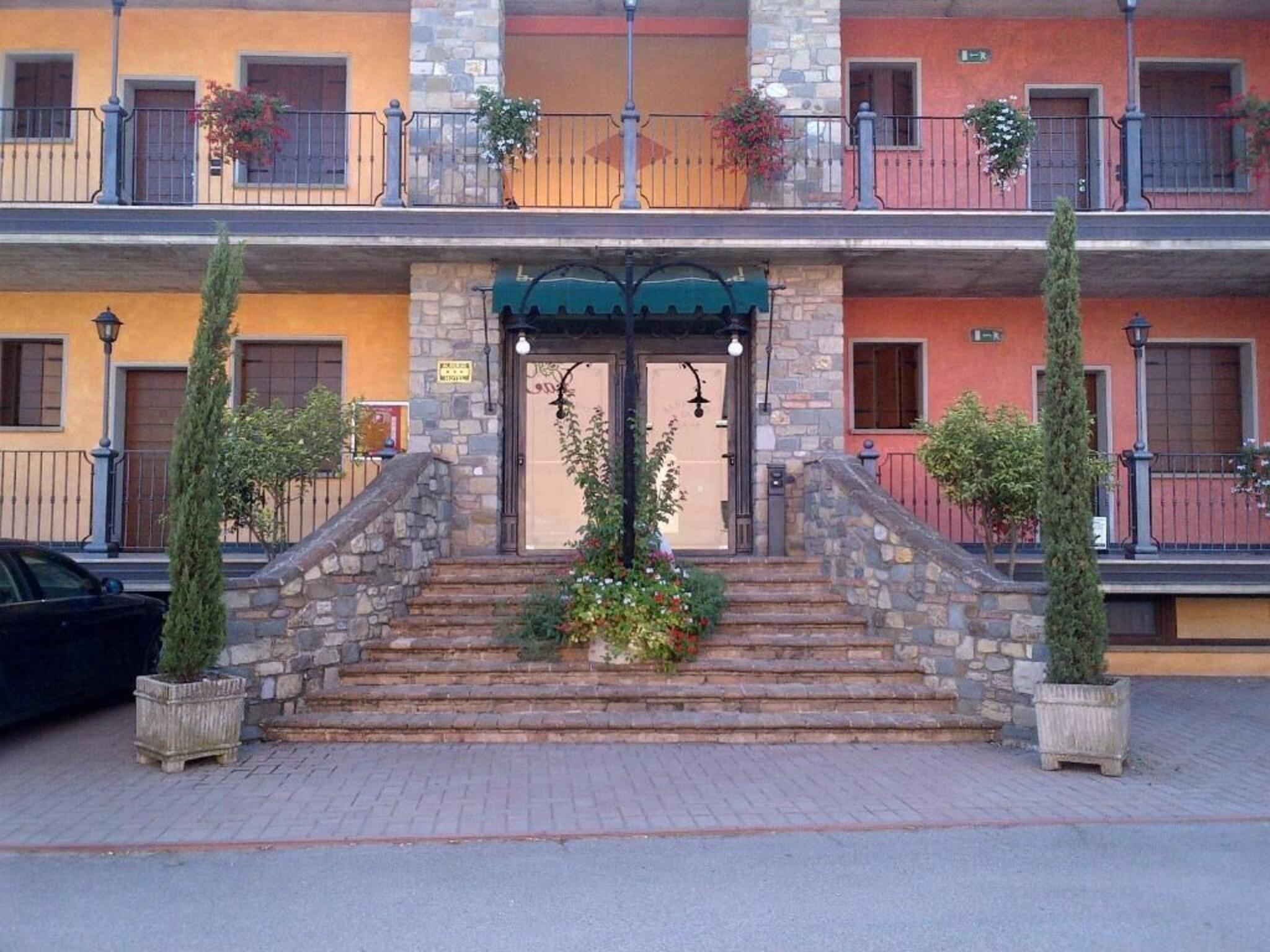 Vista Exterior Albergo La Piana