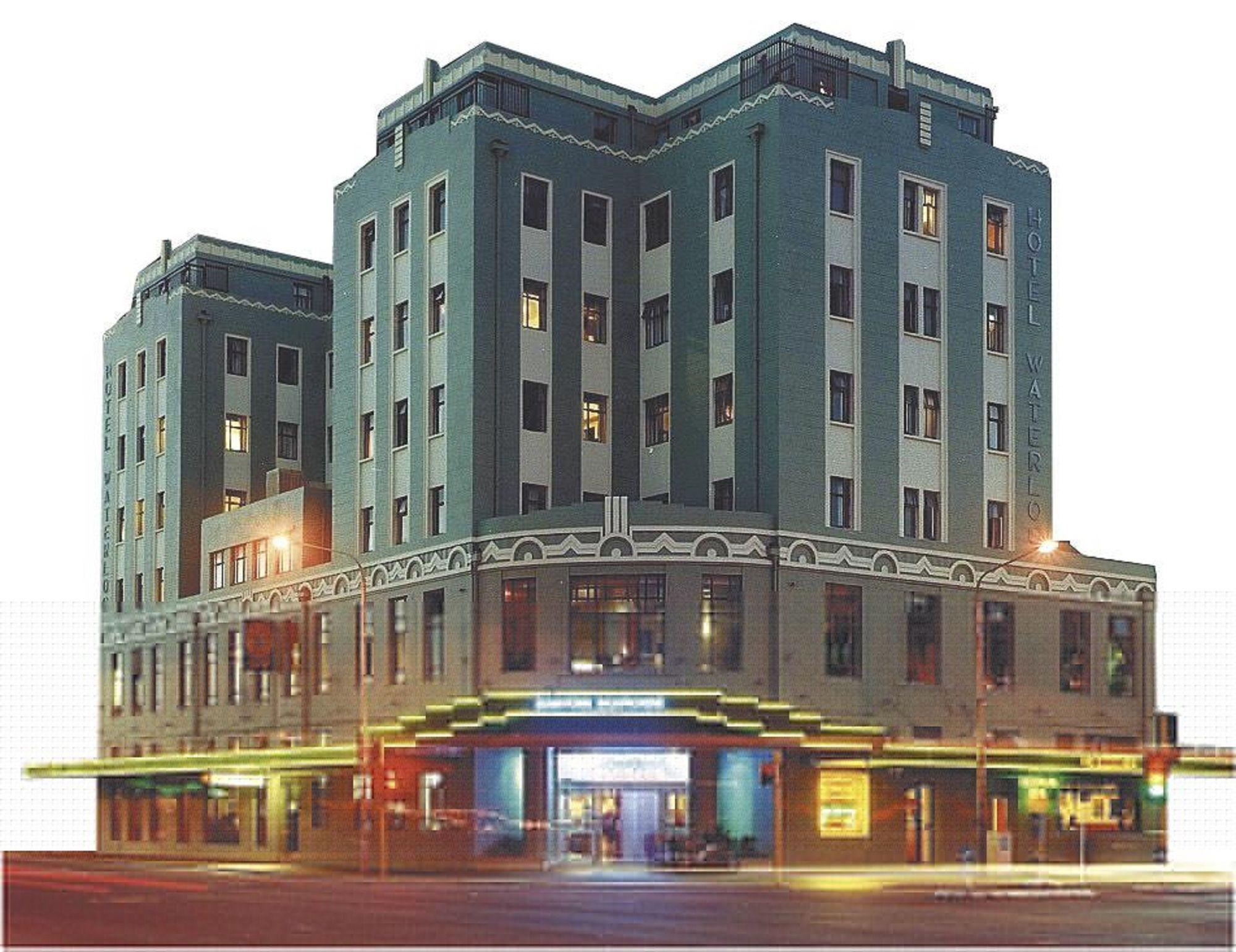 Vista Exterior Hotel Waterloo & Backpackers