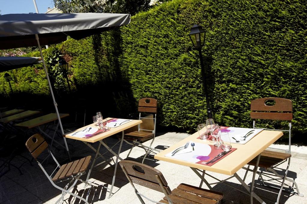 Varios Campanile Nimes Centre