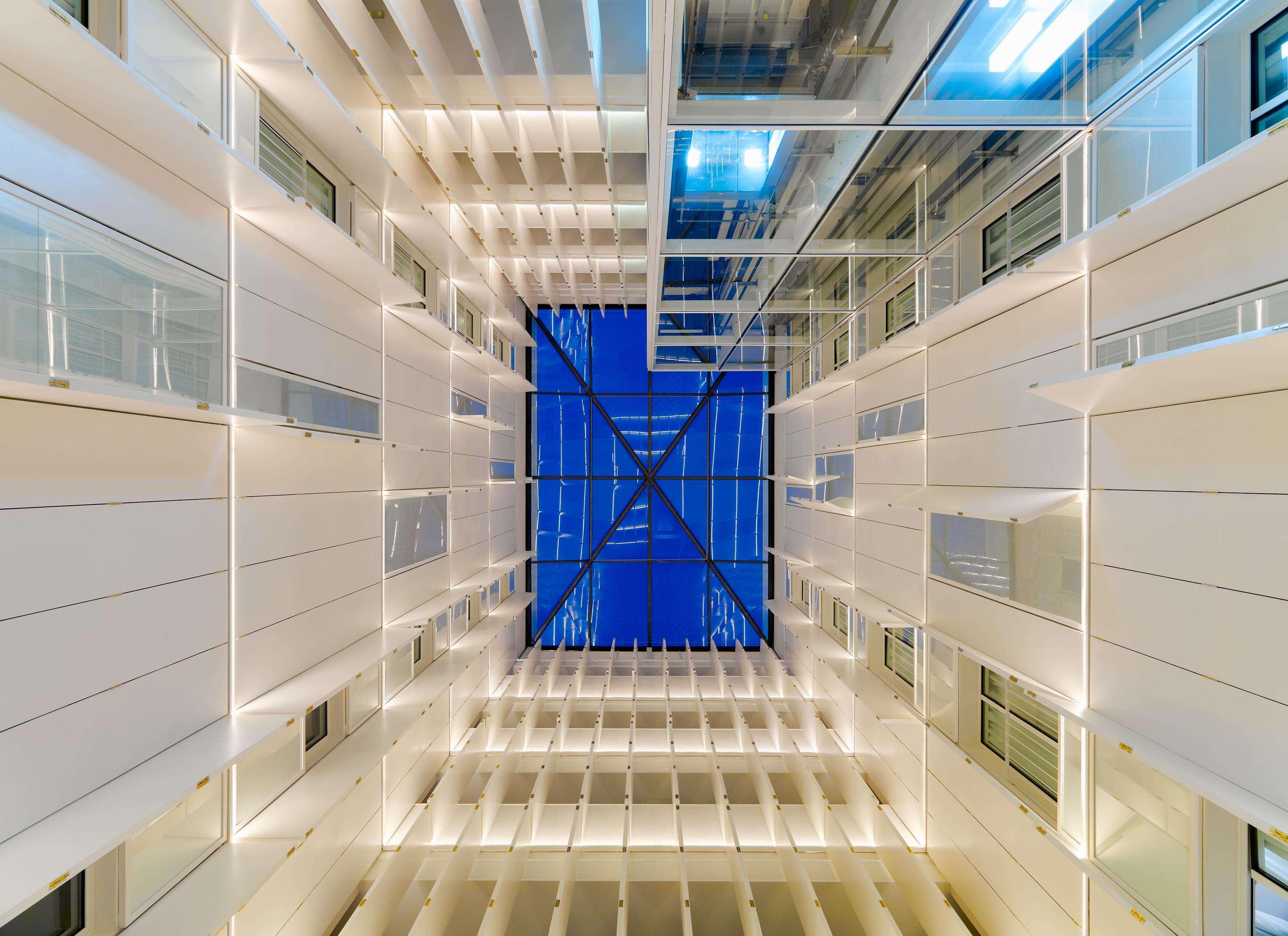 Vista Lobby H10 Metropolitan