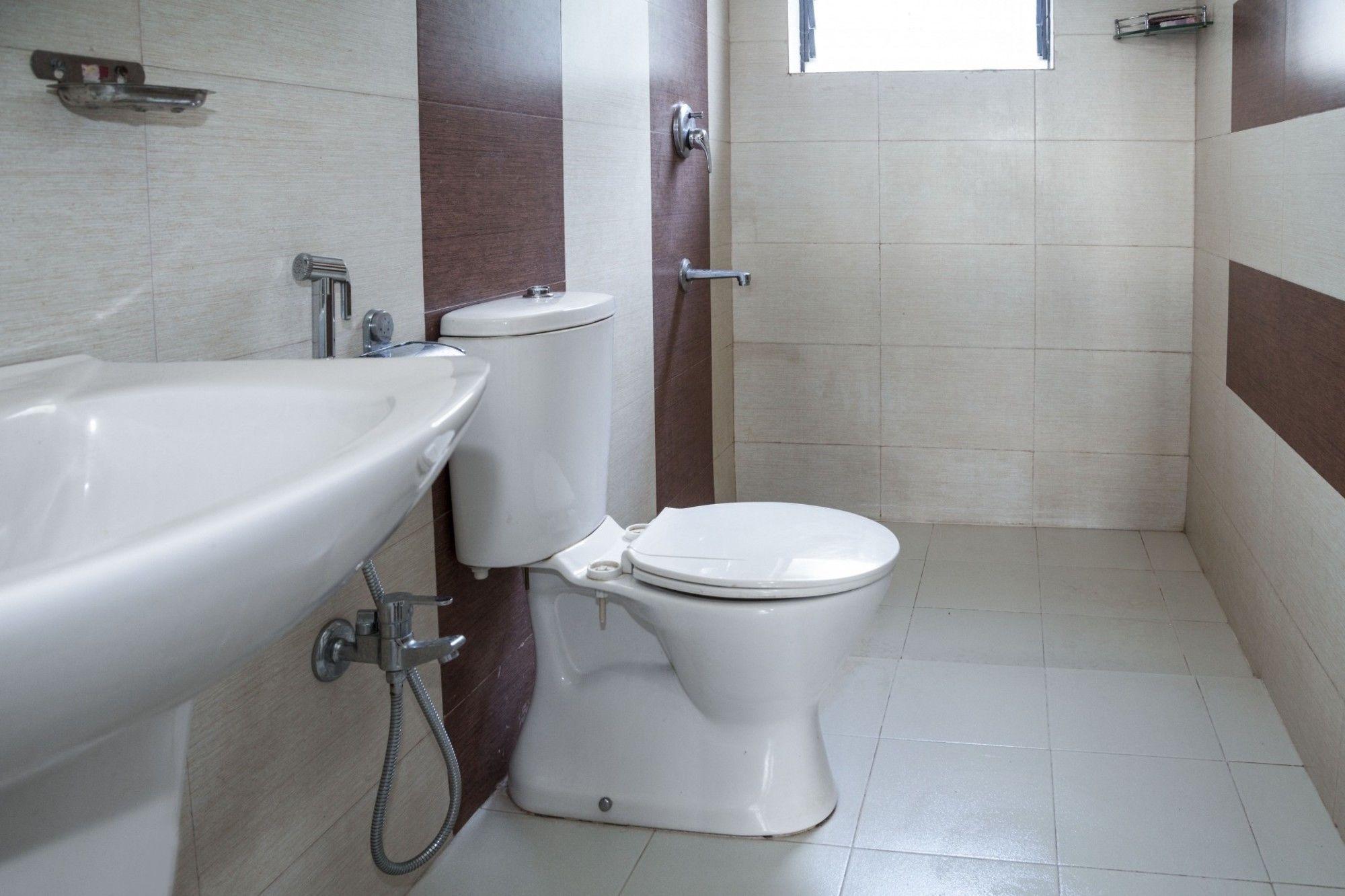 Equipamiento de Habitación GuestHouser 1 BHK Apartment f8a7