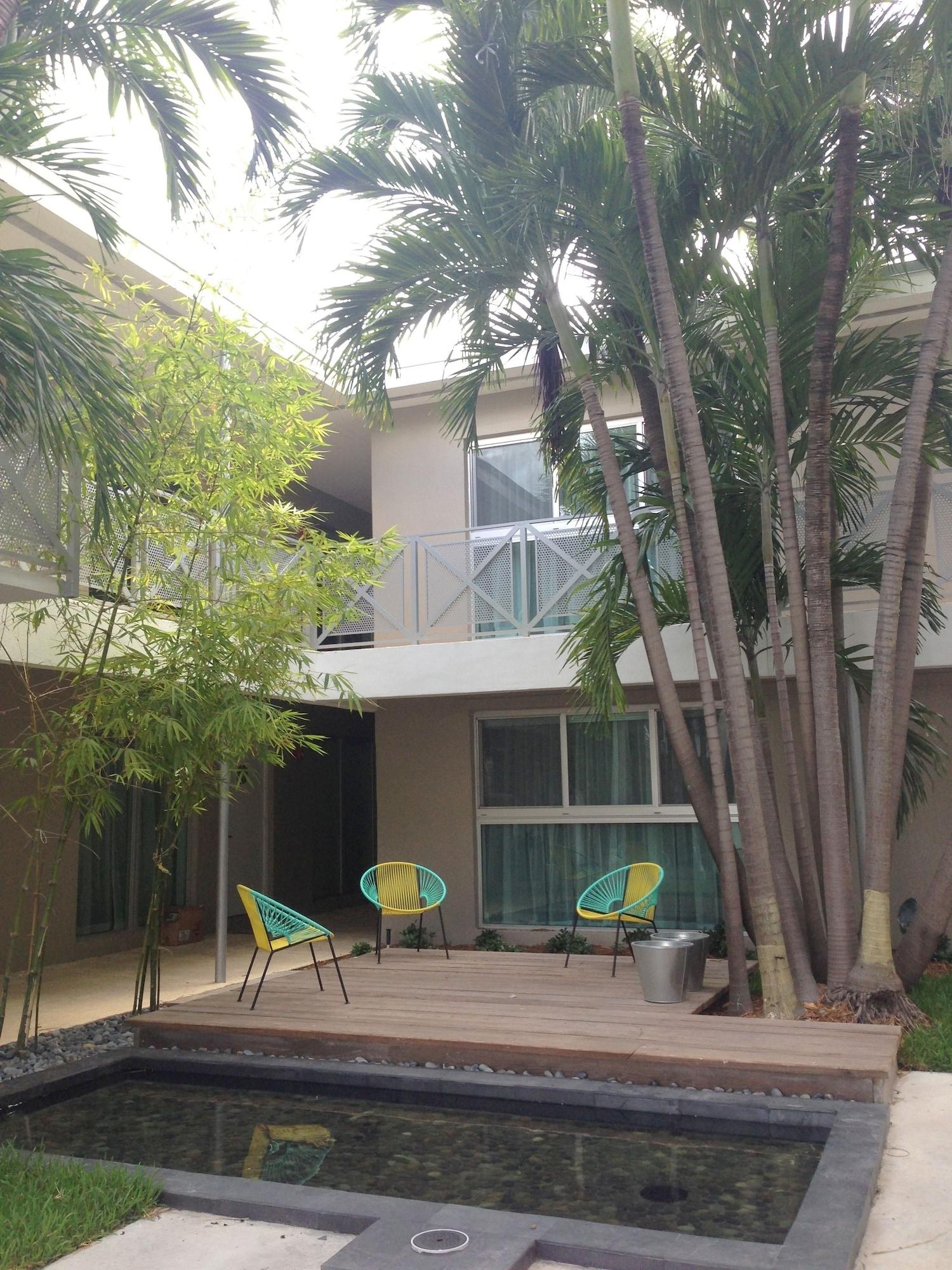 Equipamiento de Habitación 1818 Meridian House Apartments and Suites by Eskape Collection