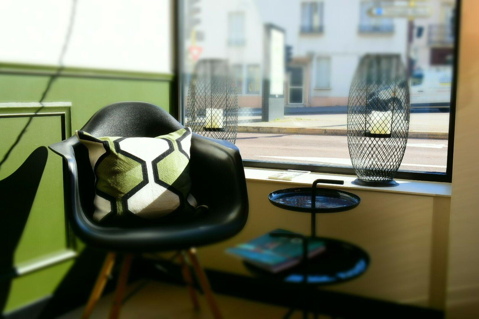 Vista Lobby L'aparthoteL LhL