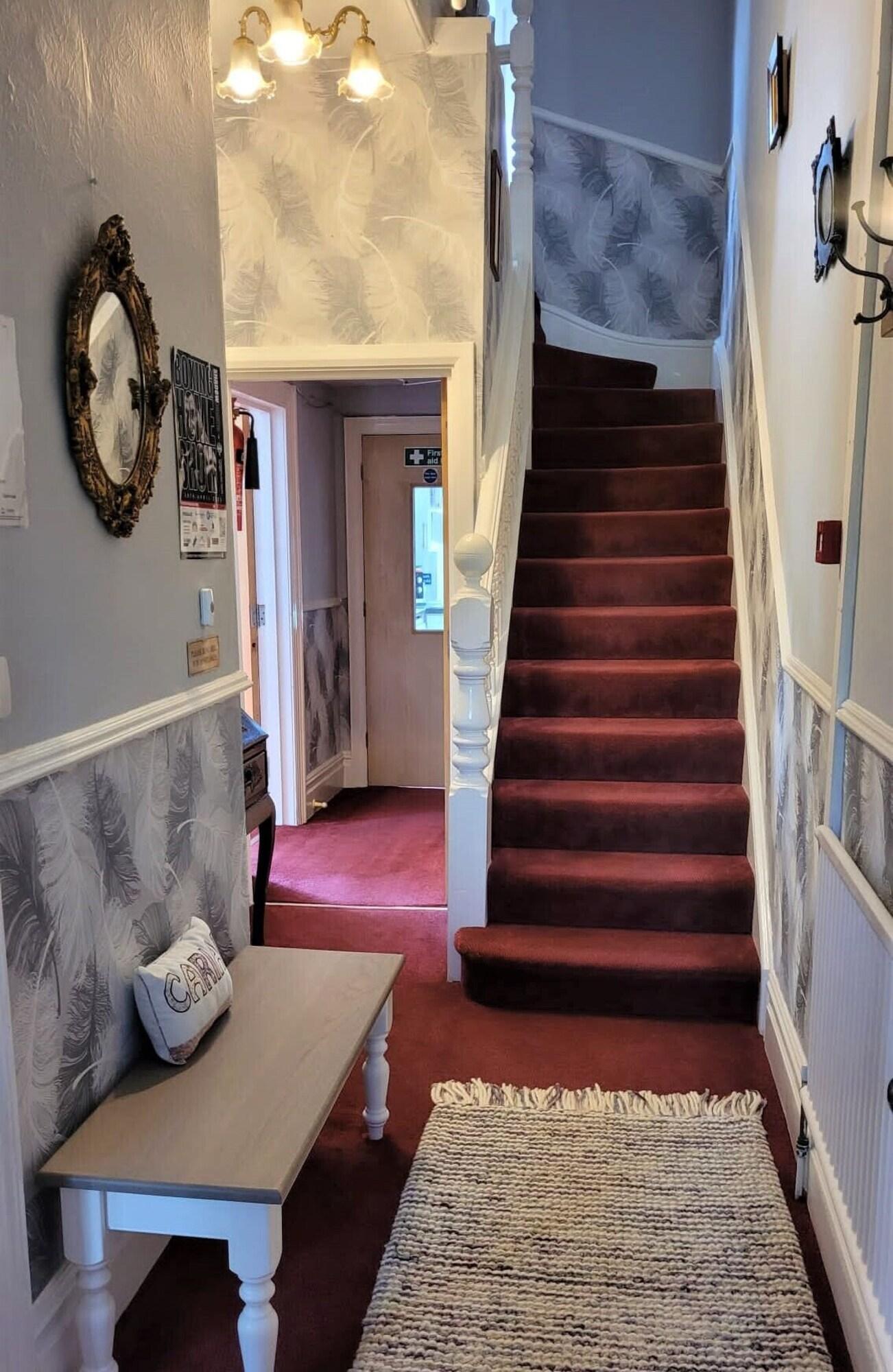 Vista Lobby Greylands Guest House