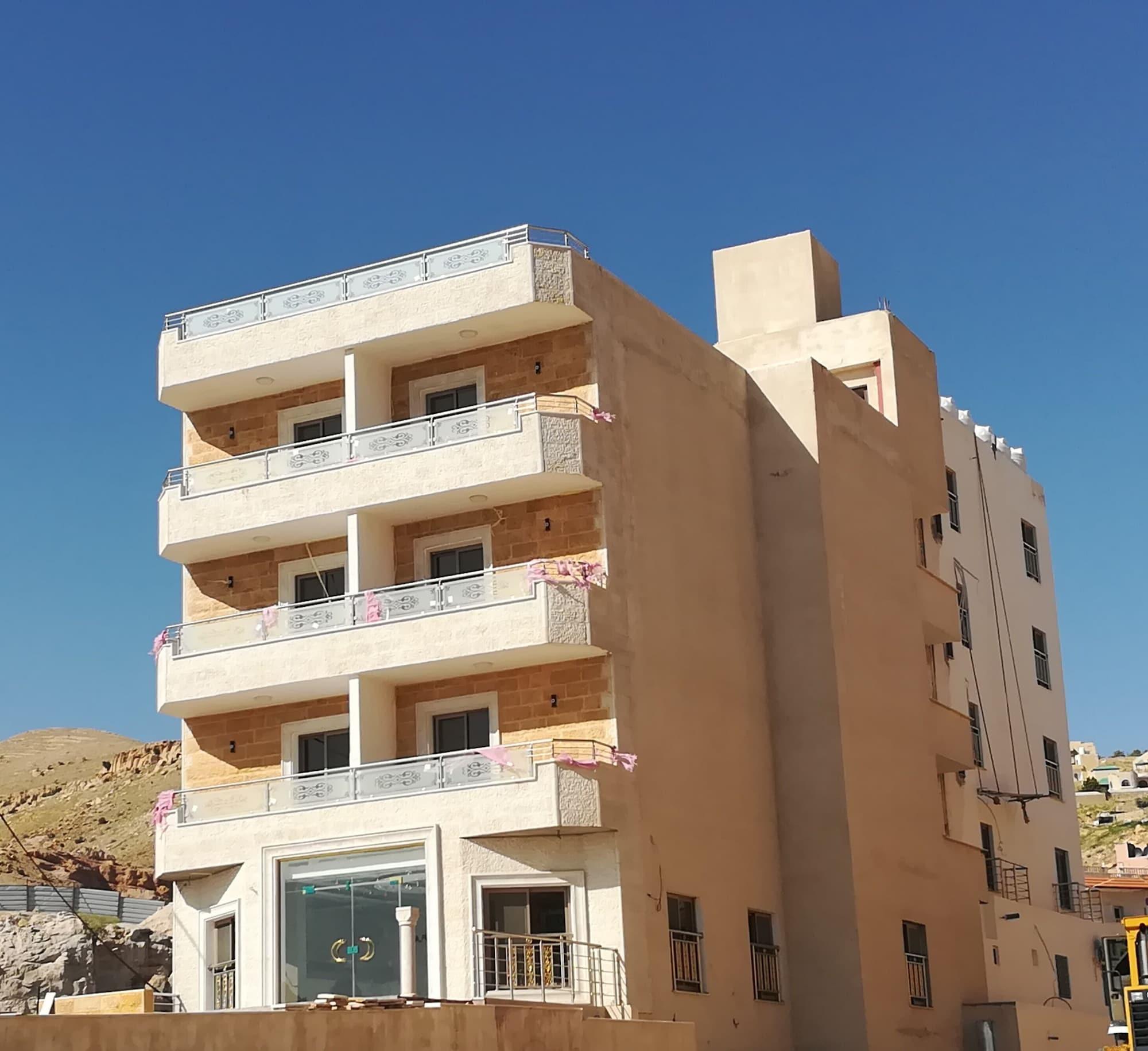 Vista Exterior Petra Venus Hotel