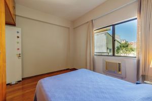 Alquiler Vacacional - Cozy apartment in Recreio/RJ with balcony. Spacious, bright and airy.