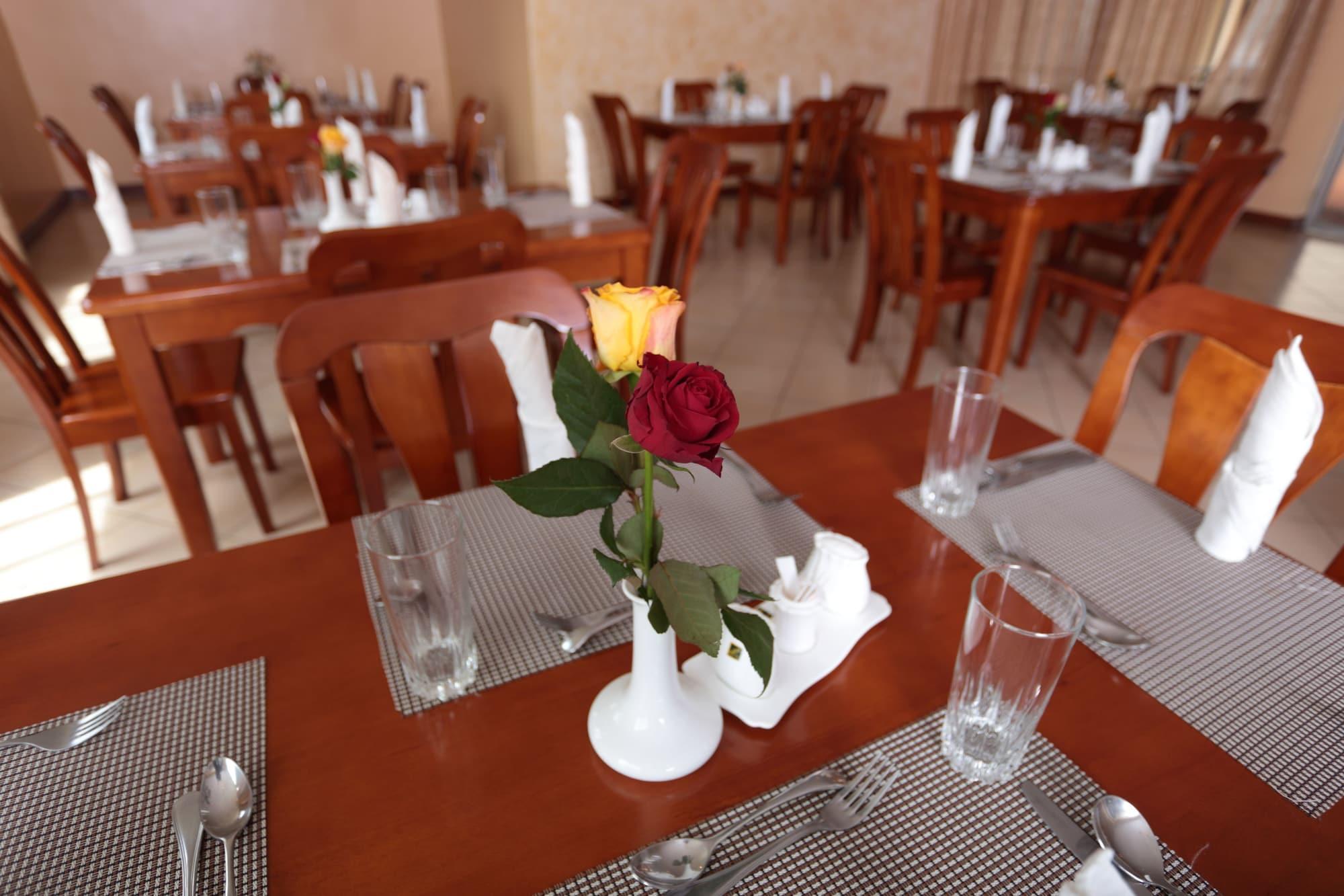 Restaurant Longview Suites