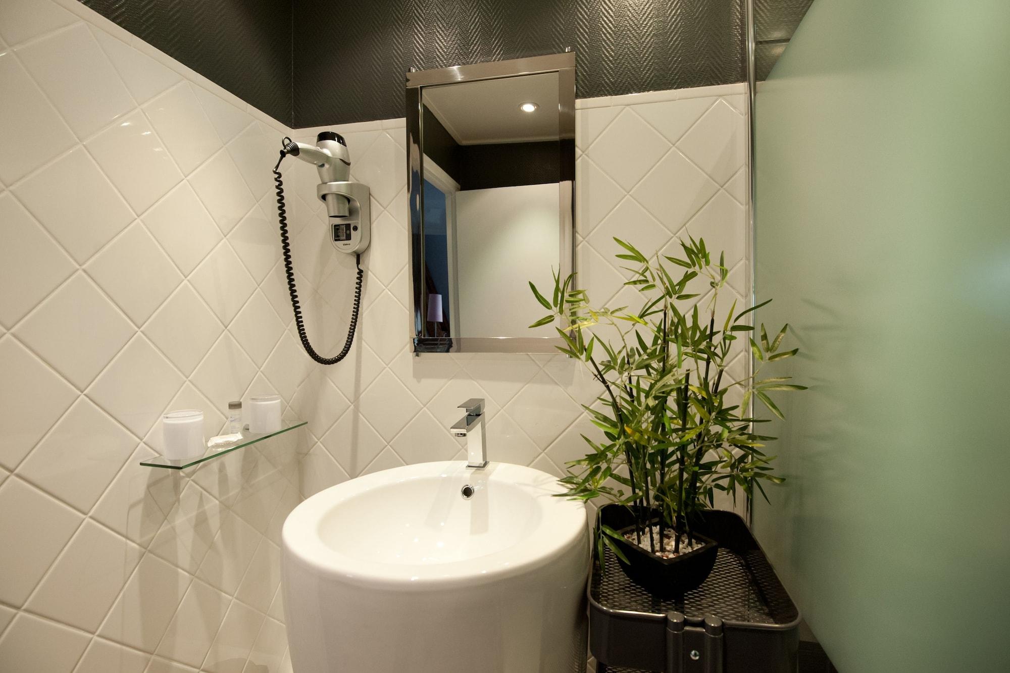 Equipamiento de Habitación Hôtel le Prieuré