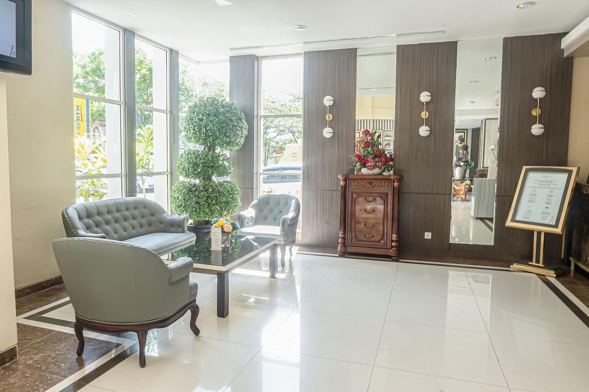 Vista Lobby Horison Kendari