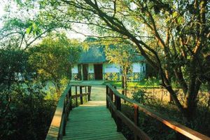Alojamiento - Gooderson DumaZulu Lodge