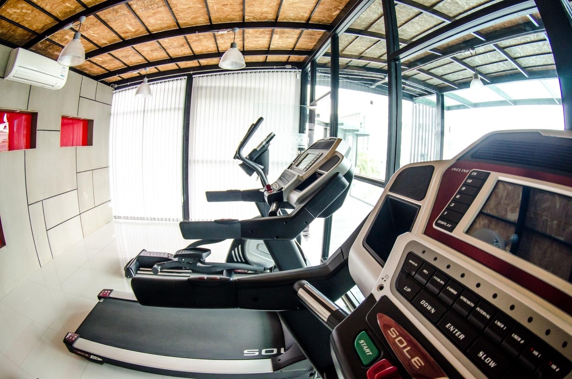 Gimnasio Prajaktra Design Hotel