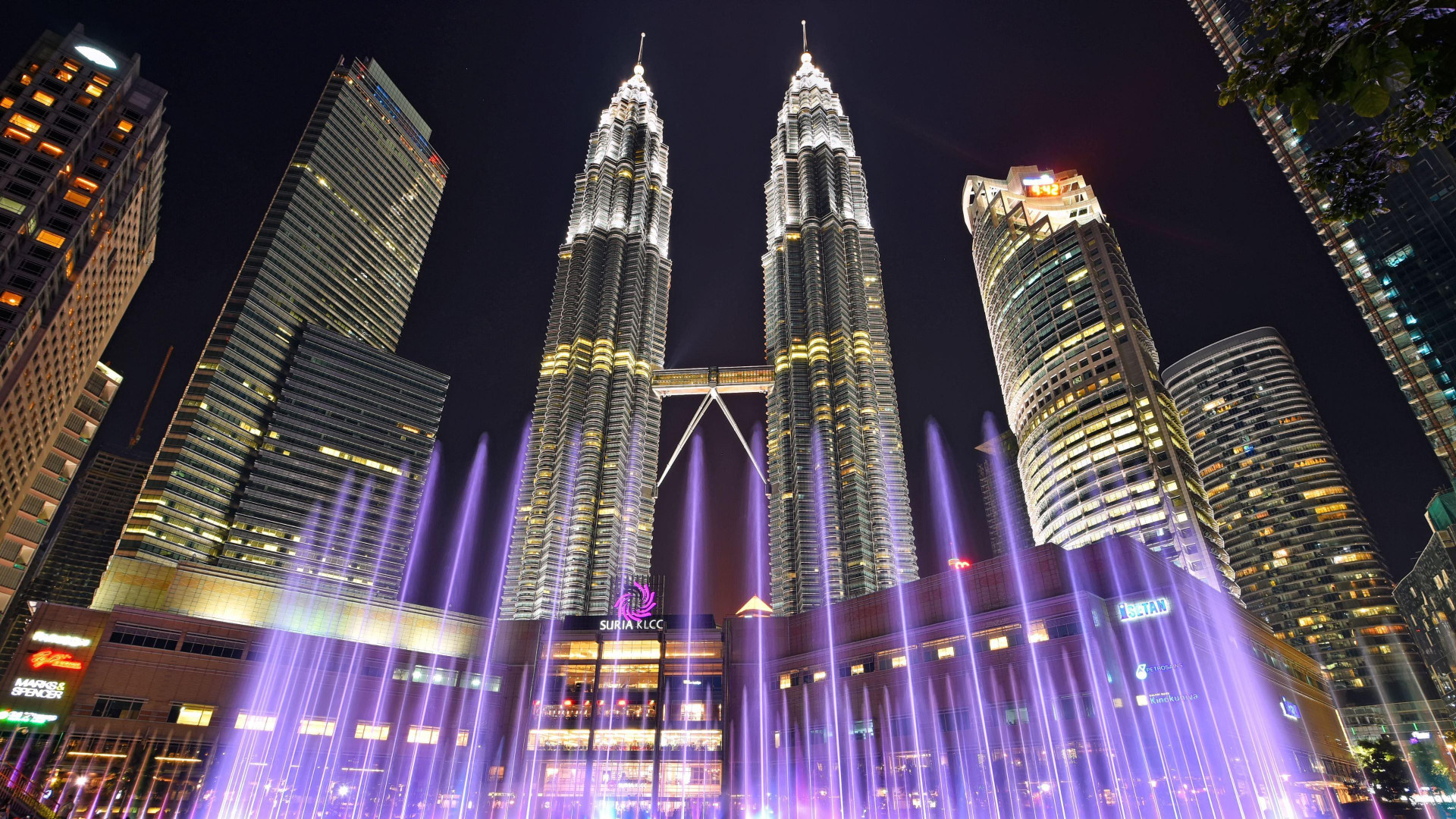 Vista Exterior InterContinental Kuala Lumpur by IHG