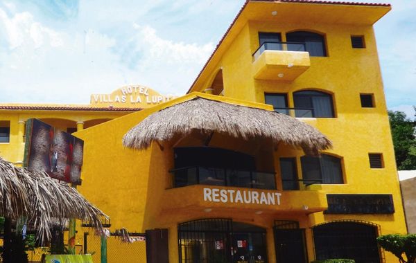 Villas La Lupita - Hoteles en Zona Dorada de Acapulco