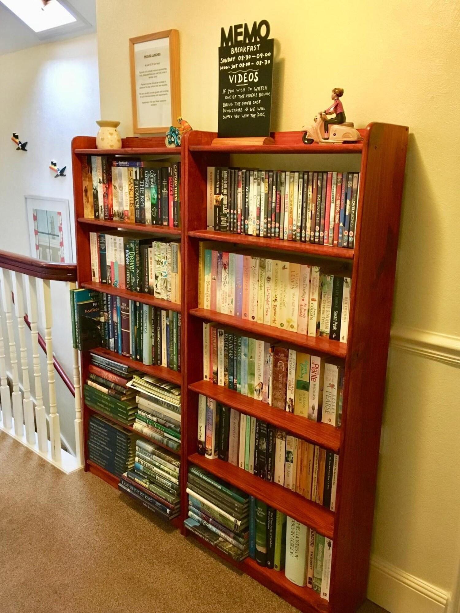 Vista Lobby TwoStones